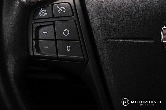 Volvo V40 15 of 18