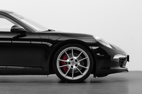 Porsche 911 7 of 30