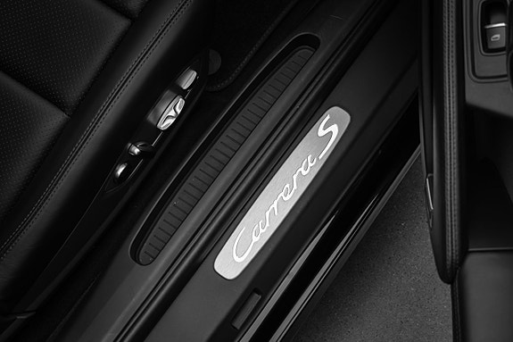 Porsche 911 29 of 30