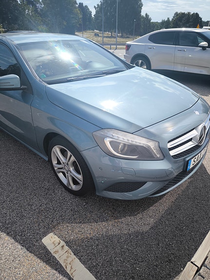 Mercedes-Benz A180 4 of 10