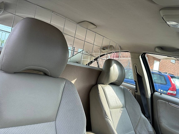 Volvo S60 9 of 10