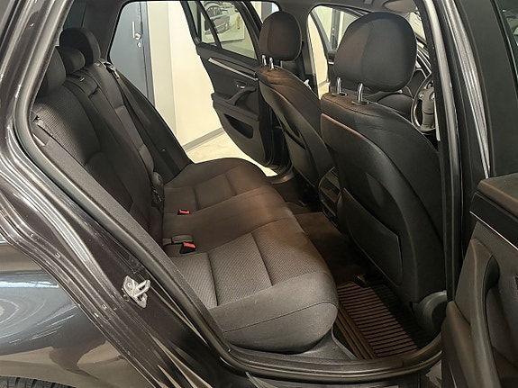 BMW 520 8 of 10