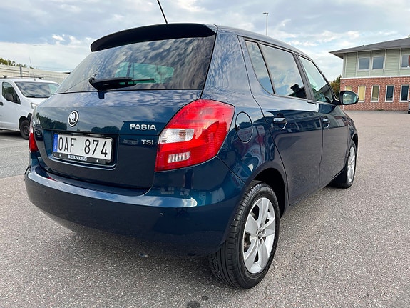 Skoda Fabia 5 of 27