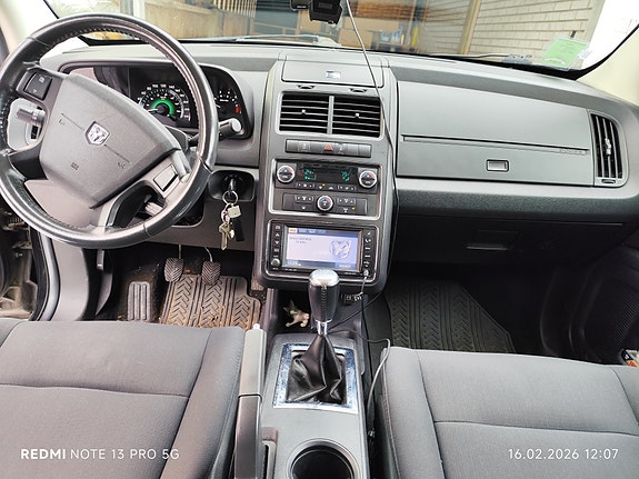 Dodge Journey 8 of 13