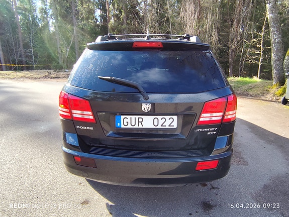 Dodge Journey 4 of 13