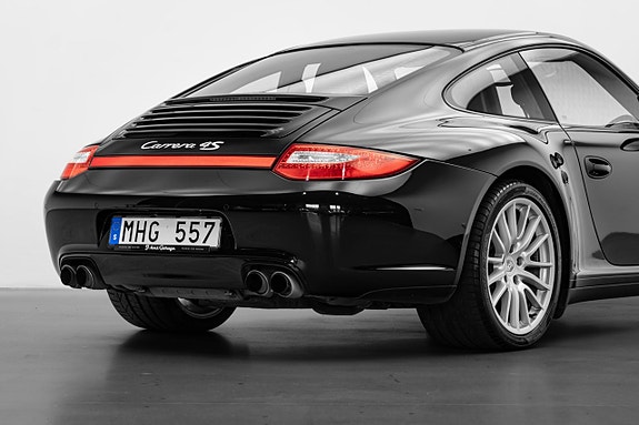Porsche 911 22 of 29