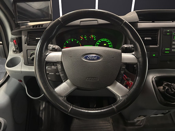 Ford Transit 14 of 21