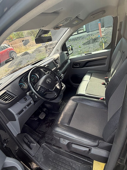 Toyota Proace 6 of 6