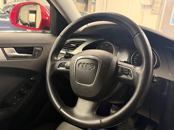 Audi A4 8 of 12