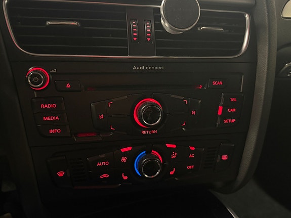 Audi A4 10 of 12