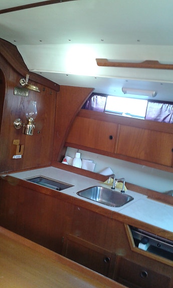 Maxi 87 4 of 5