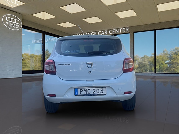 Dacia Sandero 9 of 20