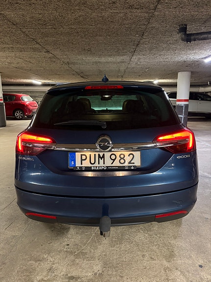 Opel Insignia 16 of 17