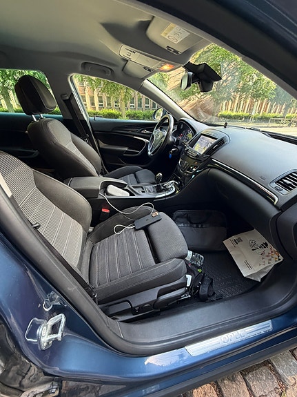 Opel Insignia 13 of 17