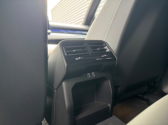 BMW 530e 20 of 30