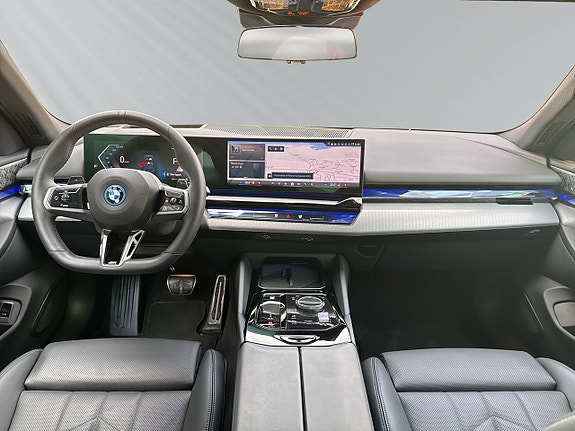 BMW 530e 13 of 30