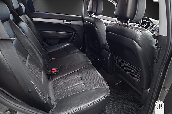 Kia Sorento 9 of 11