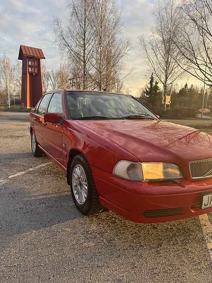 Volvo S70 8 of 24