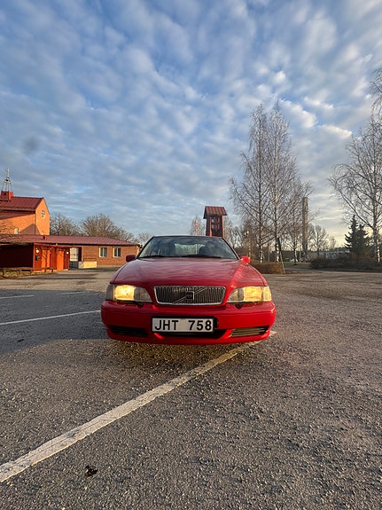 Volvo S70 9 of 24