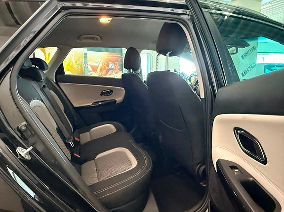 Kia Ceed 14 of 17