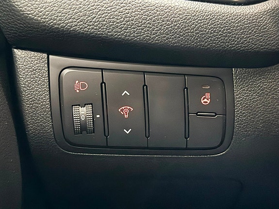 Kia Ceed 9 of 17