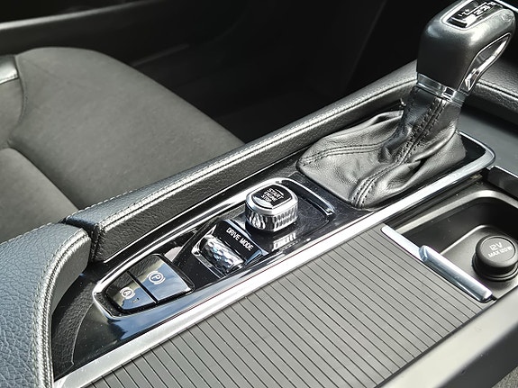 Volvo S90 20 of 27