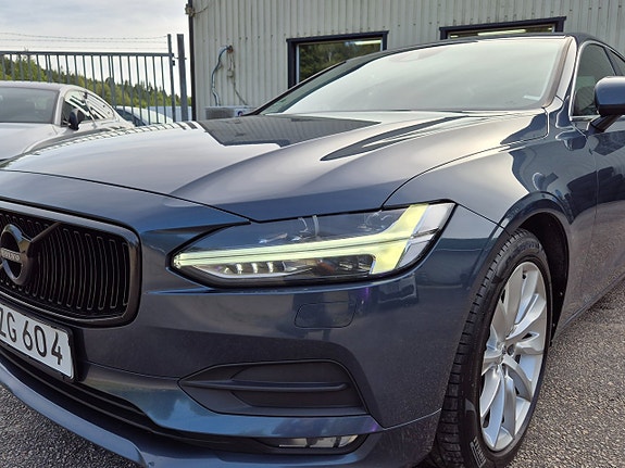 Volvo S90 3 of 27