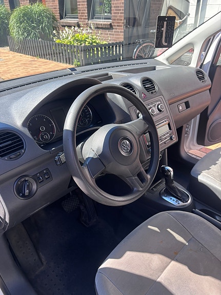 Volkswagen Caddy Maxi 11 of 15