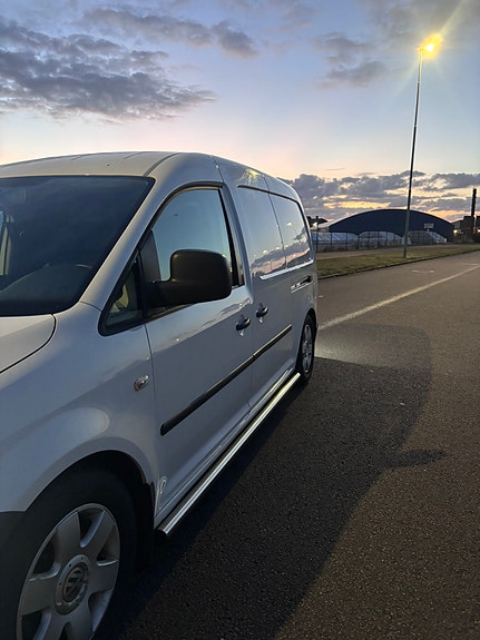 Volkswagen Caddy Maxi 5 of 15