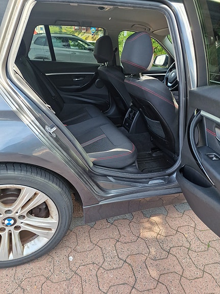 BMW 318d 6 of 10