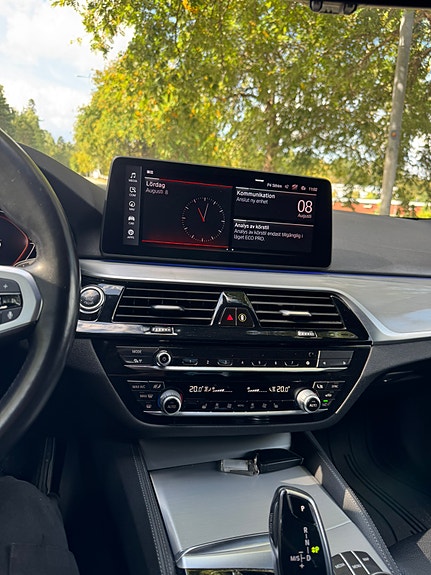 BMW 520d 9 of 14