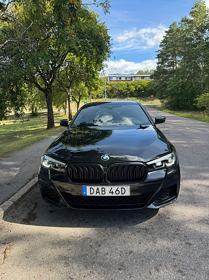 BMW 520d 2 of 14