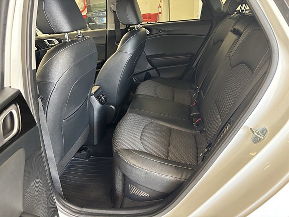 Kia Ceed 6 of 9