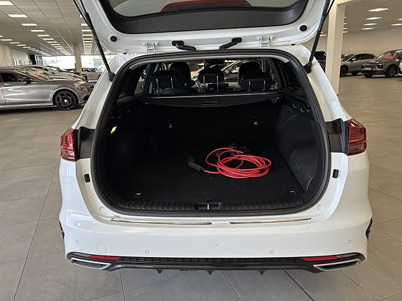 Kia Ceed 5 of 9