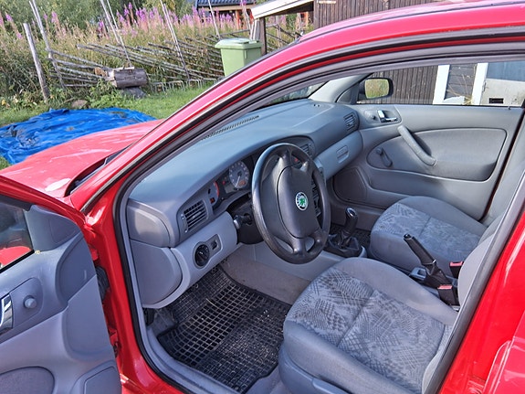 Skoda Octavia 3 of 4