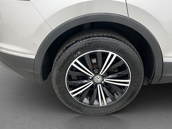 Volkswagen Tiguan 27 of 28