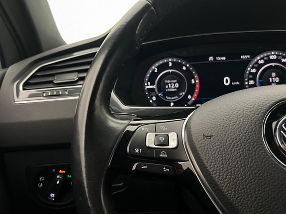 Volkswagen Tiguan 22 of 28