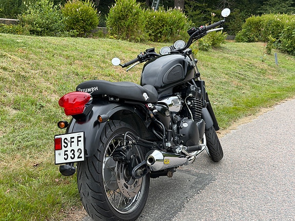 Triumph Legend 2 of 6