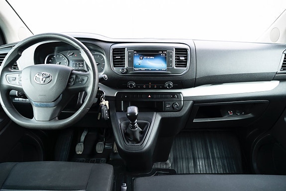 Toyota Proace Verso 17 of 18