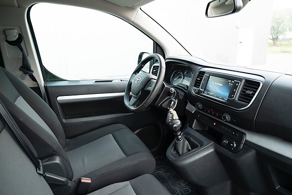 Toyota Proace Verso 9 of 18