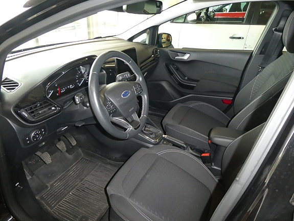 Ford Fiesta 3 of 7