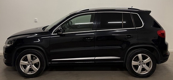 Volkswagen Tiguan 2 of 11