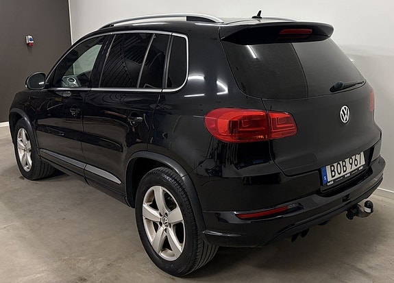 Volkswagen Tiguan 3 of 11