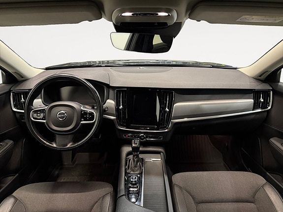 Volvo V90 10 of 26