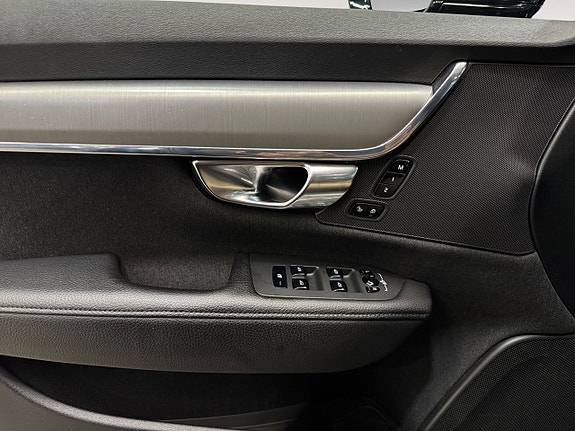 Volvo V90 21 of 26