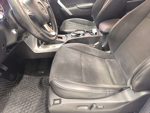 Mercedes-Benz X250 d 7 of 9