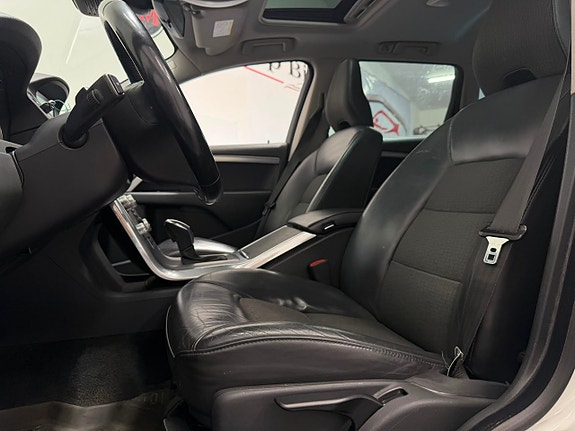 Volvo V70 15 of 23