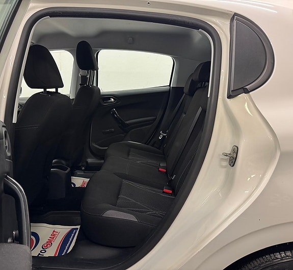 Peugeot 208 20 of 20