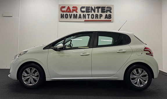 Peugeot 208 2 of 20
