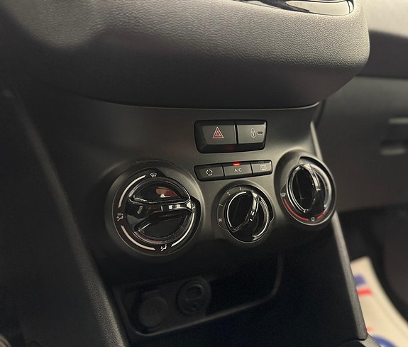 Peugeot 208 9 of 20